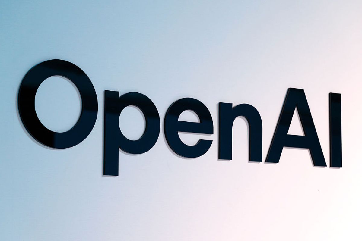 OpenAI tự hãm phanh model Astra — khi AI giỏi hack quá mức cho phép